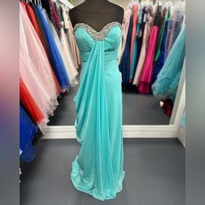 Colors prom/pageant dress size 16